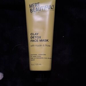 Brand New Here Beautiful Clay Detox Face Mask - Cream